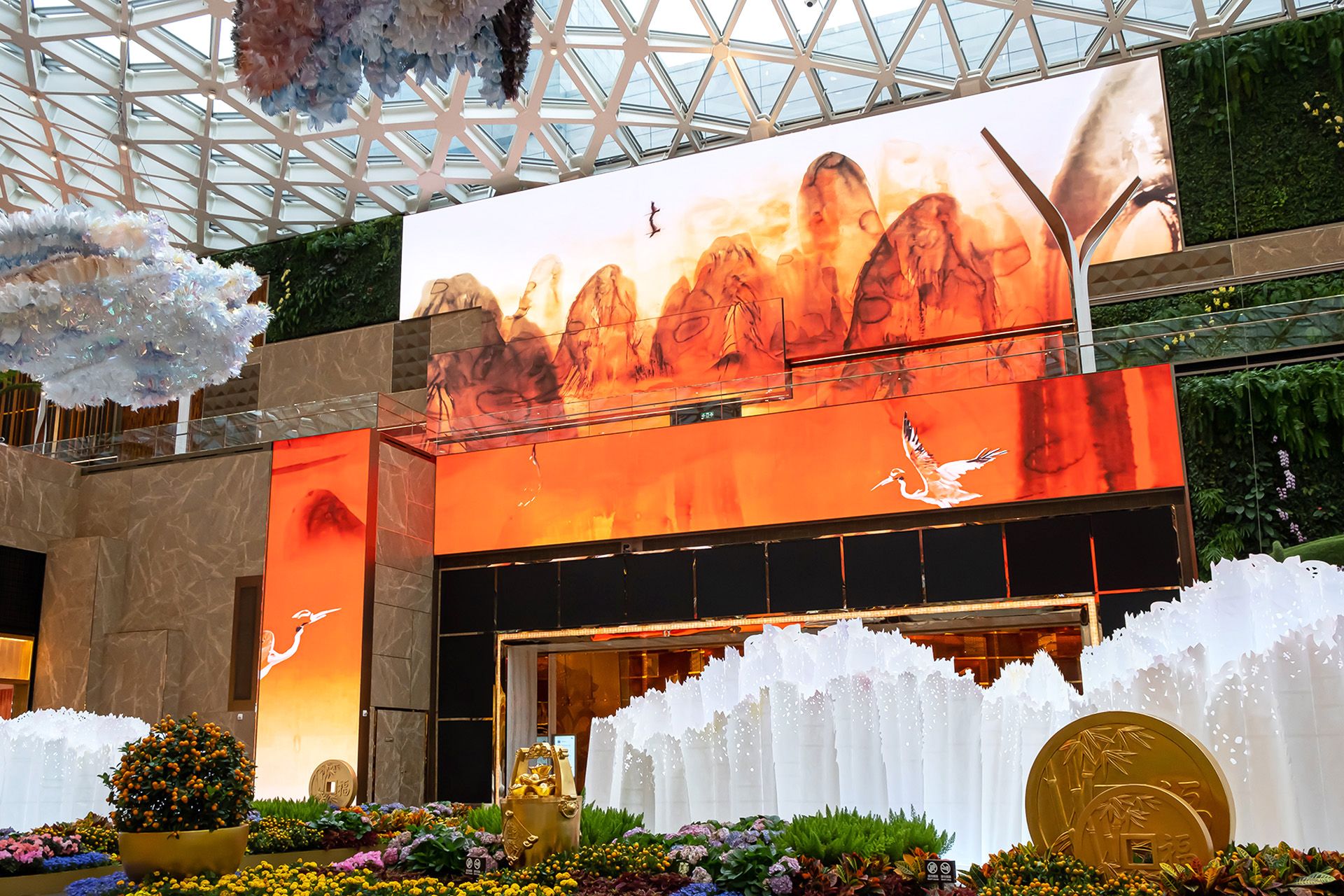Digital Art at The Spectacle - WATERCOLOR STORY | Exhibits | MGM
