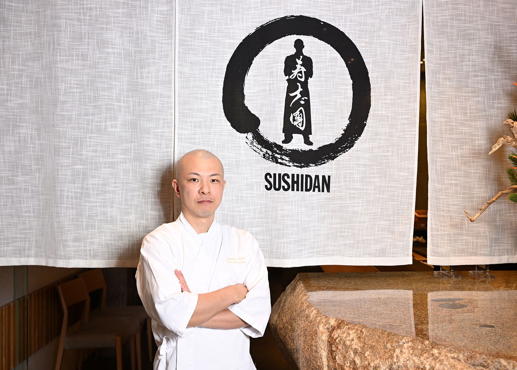 dining-SUSHIDAN-chef-Manto-2.JPG