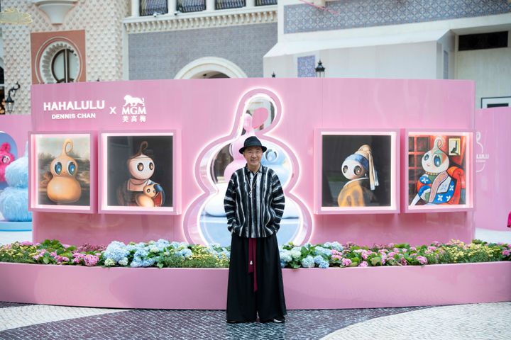 02.	HAHALULU由国际知名创作人、麒麟珠宝创始人、有“葫芦之父”之称的陈瑞麟（Dennis Chan）主导创作