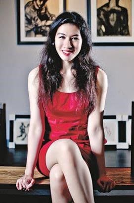 artist  chloe ho  chloe ho