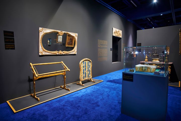 exhibit  a golden way of life tresors  6 4