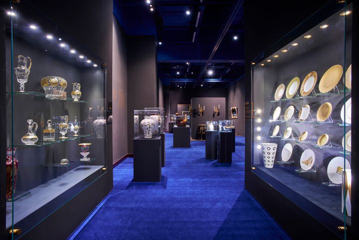 exhibit  a golden way of life tresors  6 6