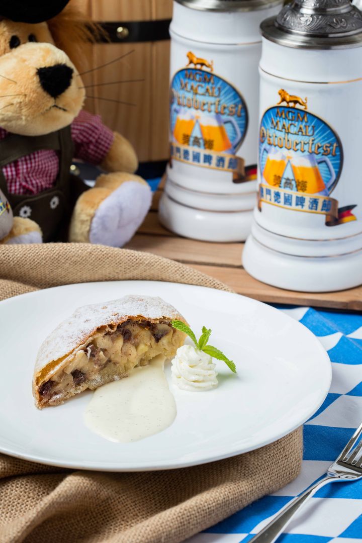 press release  celebrate tenth anniversary oktoberfest macau mgm cotai  okt 2018 5