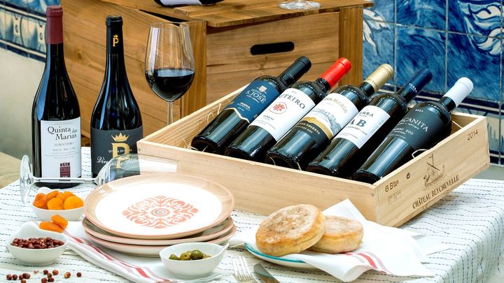 press release  embark on a gastronomic journey at rossio with macanese and portuguese specialties  05 rossio homecoming and wine tasting