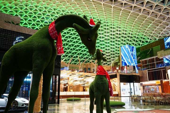 press release  mgm rings in the holiday season with unparalleled festivities  02b mgm rings in the holiday season with unparalleled festivities 1