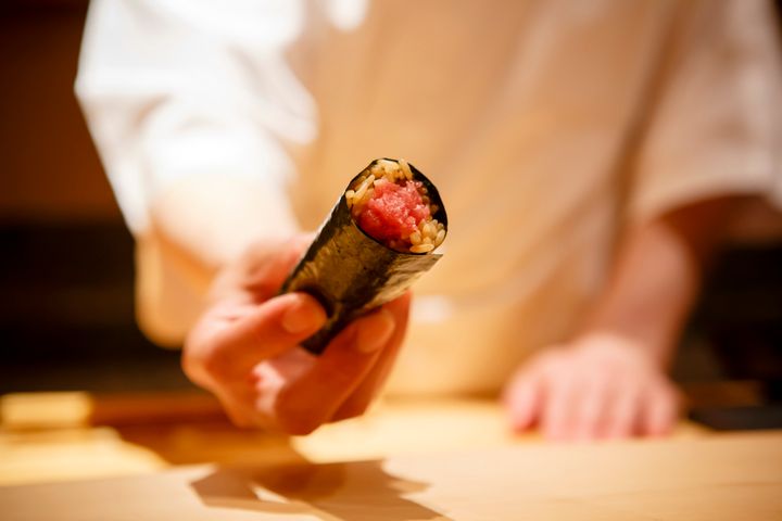 press release  taste perfection sushi master hiroyuki sato  20190703 sato 3