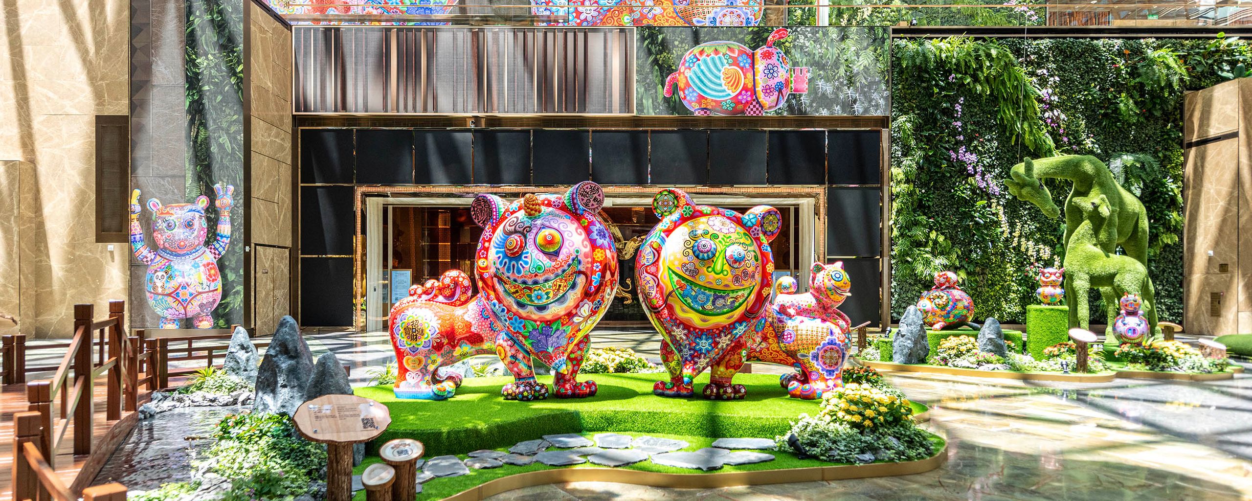 A&C-ArtCollections-Mr & Mrs Lion.jpg