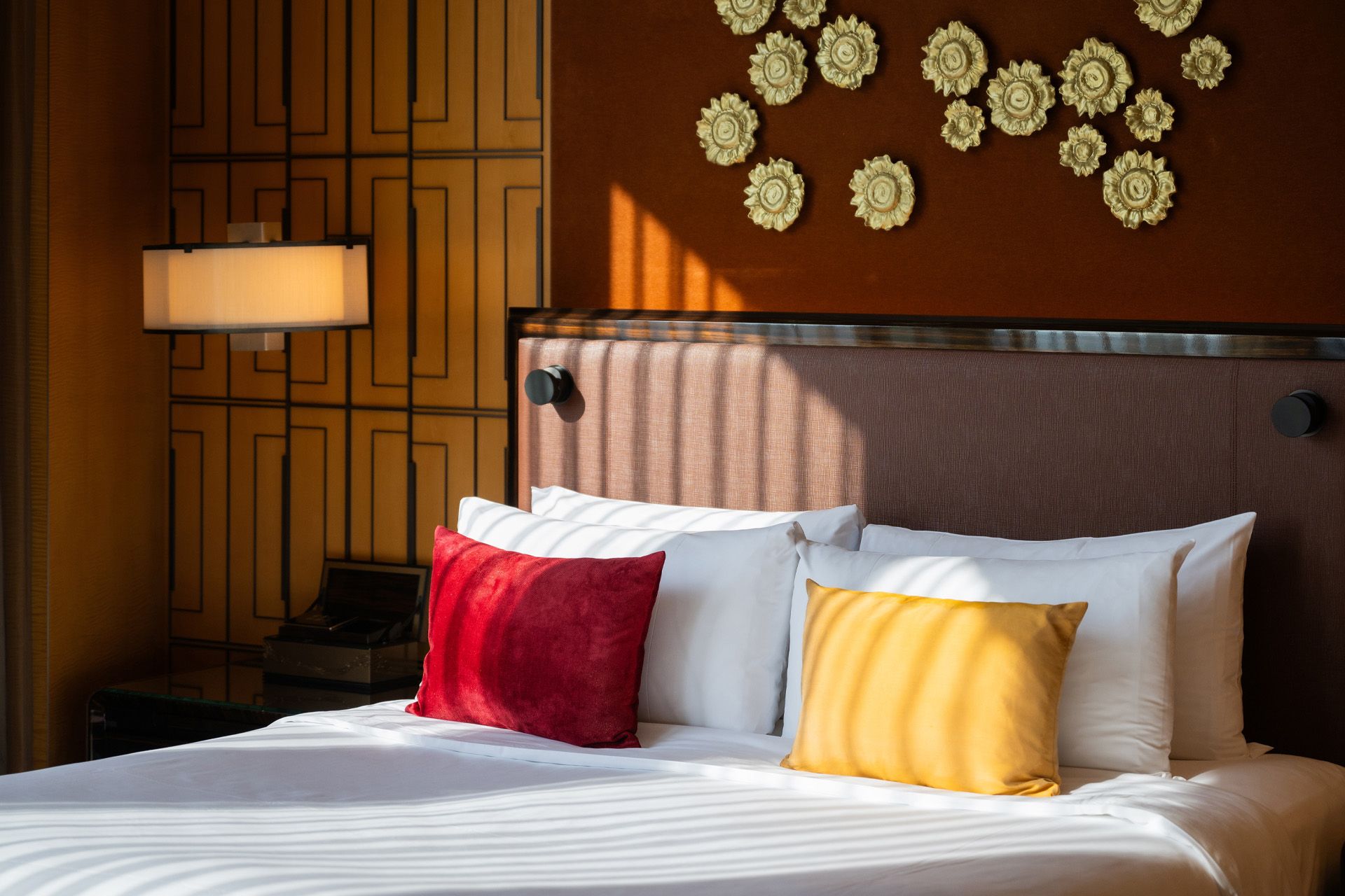 Best Deal-Stay-Emerald Tower Room Exclusive Offer.jpg