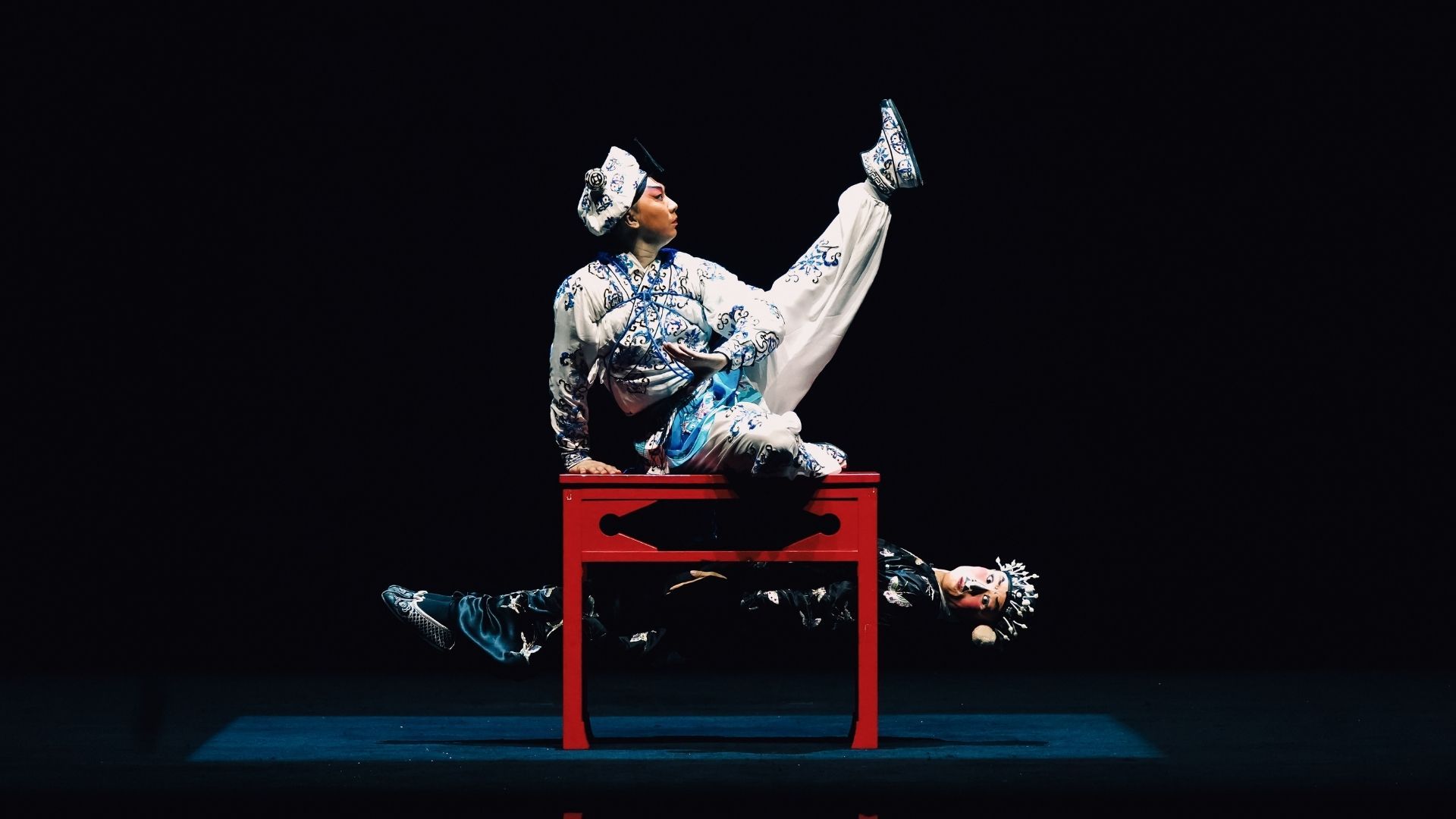 “The Crossroads Inn | Masks” in “MACAU 2049” combines Peking Opera-inspired mask artistry with synchronized iPad technology, creating dynamic visual storytelling that reimagines Chinese intangible cultural heritage.