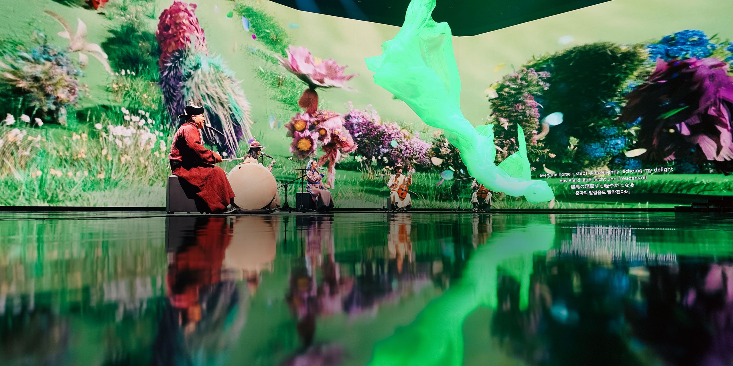 ent-home-mid banner.jpg