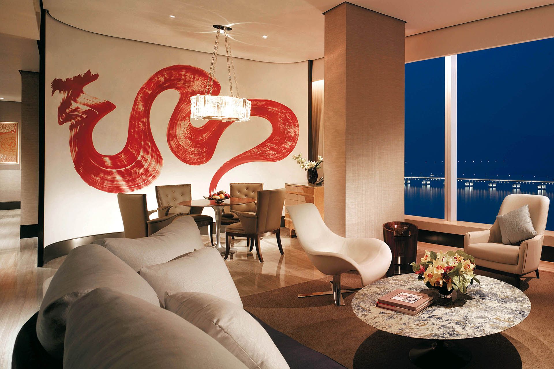 stay-macau-feature image-GrandDeluxeSuite.jpg