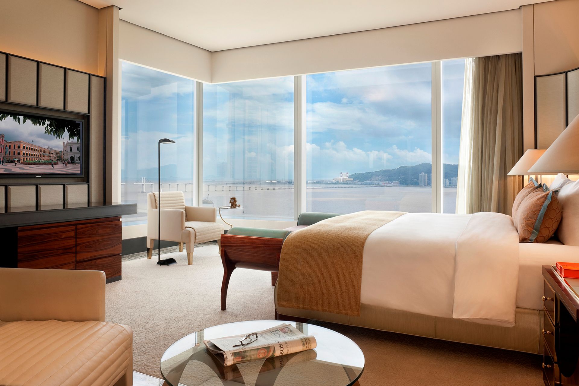 stay-macau-feature image-GrandStudio.jpg